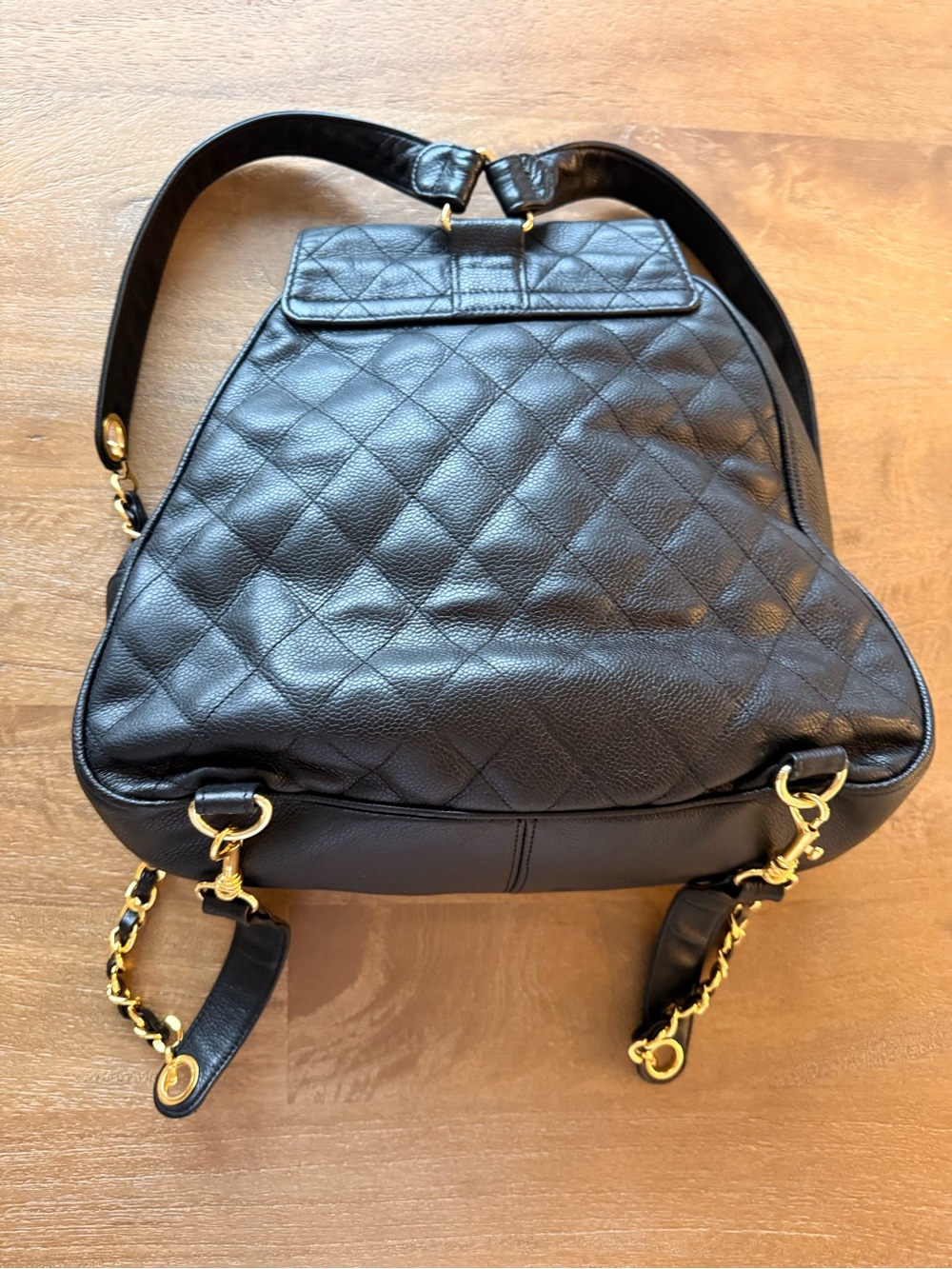 Vintage CHANEL Black Quilted Leather Backpack with CC Turn-Lock - Picture 8 of 9